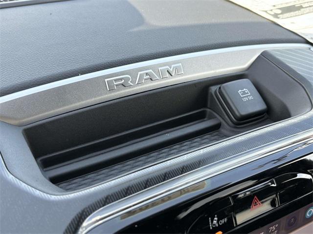 new 2025 Ram 1500 car, priced at $48,761