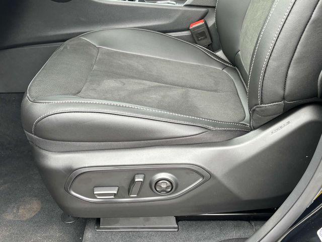 new 2025 Jeep Grand Cherokee car, priced at $41,705