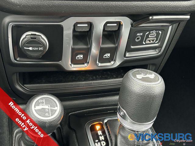 new 2025 Jeep Wrangler car, priced at $35,358