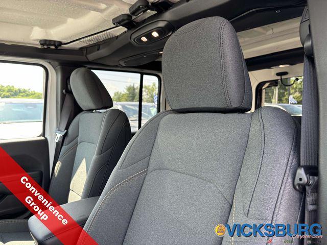new 2025 Jeep Wrangler car, priced at $46,386