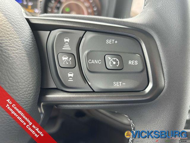 new 2025 Jeep Wrangler car, priced at $47,902