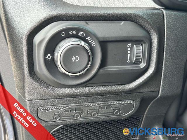 new 2025 Jeep Wrangler car, priced at $47,902