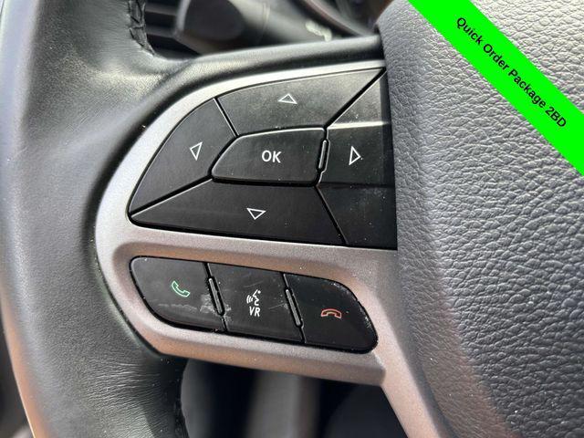 used 2019 Jeep Cherokee car, priced at $13,828