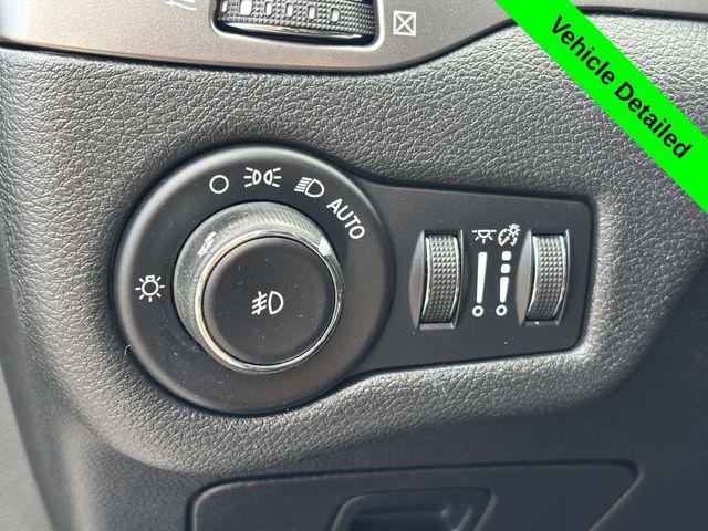 used 2019 Jeep Cherokee car, priced at $13,828