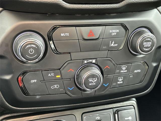 used 2021 Jeep Renegade car, priced at $21,058