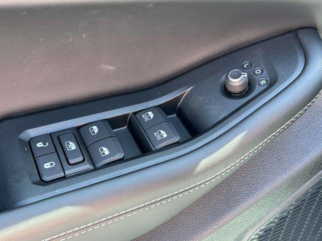 new 2025 Jeep Grand Cherokee car, priced at $41,560