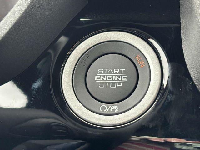 new 2025 Ram 1500 car, priced at $62,636