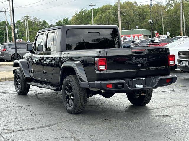 used 2022 Jeep Gladiator car, priced at $29,335