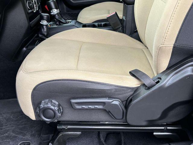 used 2022 Jeep Gladiator car, priced at $29,335