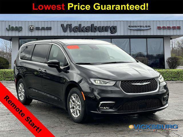 new 2025 Chrysler Pacifica car, priced at $42,232