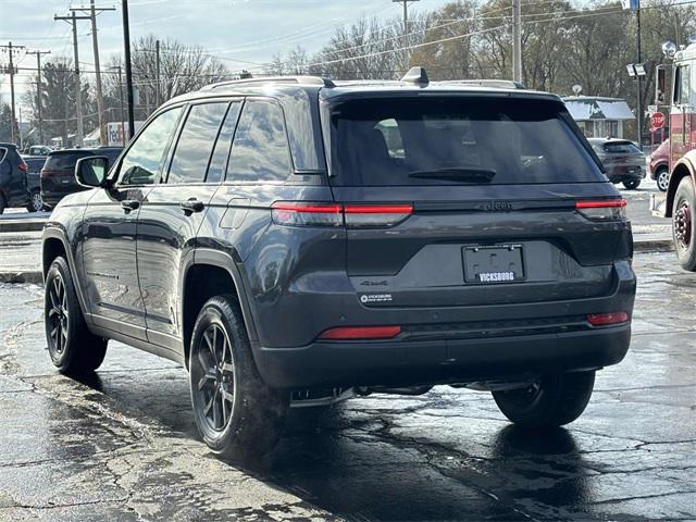 new 2025 Jeep Grand Cherokee car, priced at $39,800