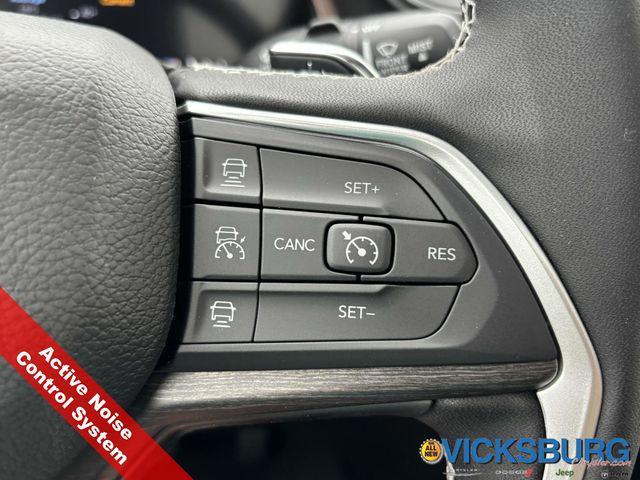new 2025 Jeep Grand Cherokee car, priced at $46,146