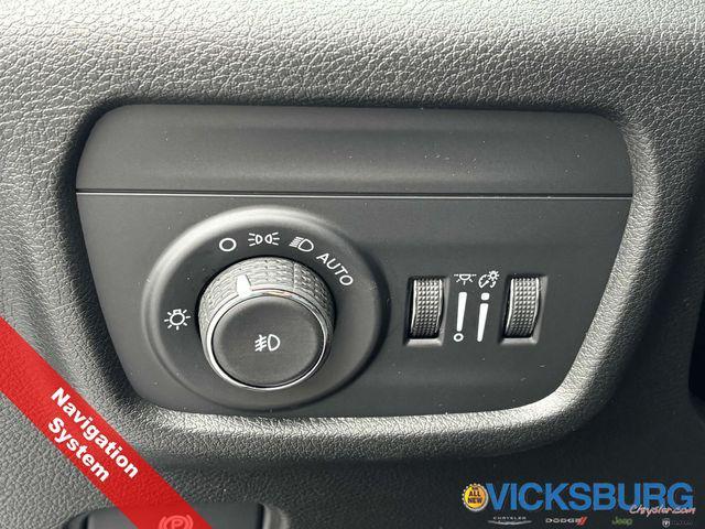 new 2025 Jeep Grand Cherokee car, priced at $46,146