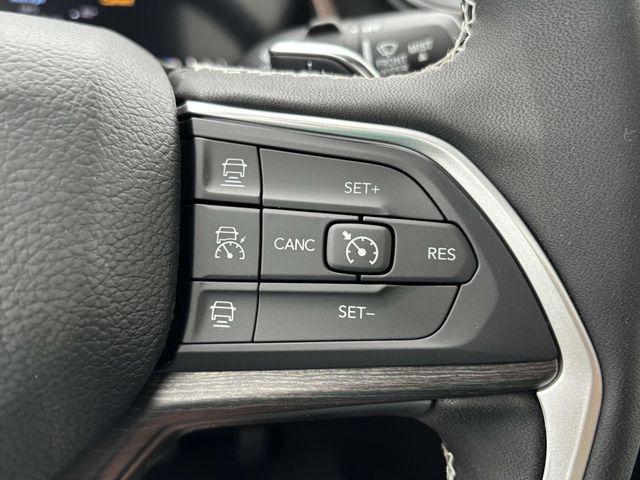 new 2025 Jeep Grand Cherokee car, priced at $47,146