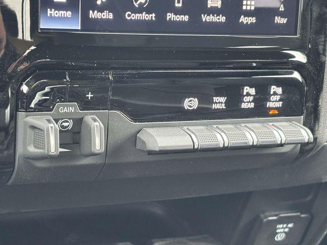 new 2025 Ram 2500 car, priced at $67,638