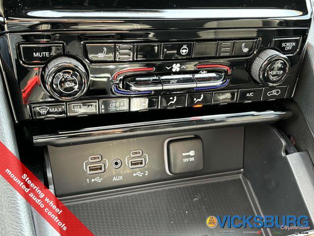 new 2025 Jeep Grand Cherokee L car, priced at $38,334