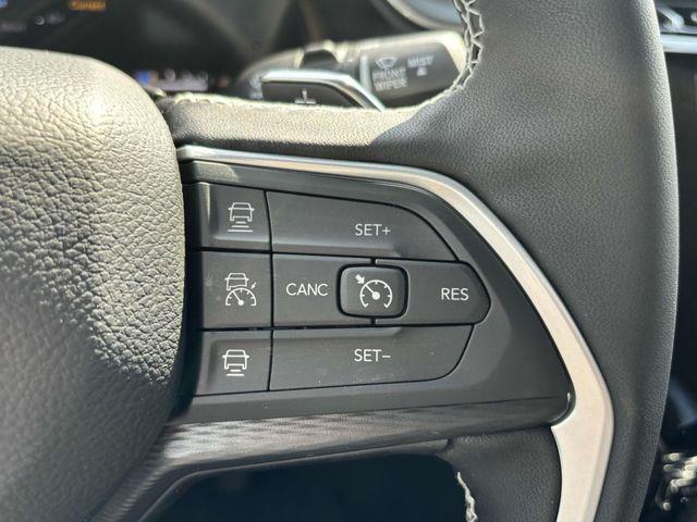 new 2025 Jeep Grand Cherokee L car, priced at $39,834