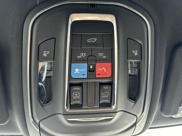 new 2025 Jeep Grand Cherokee L car, priced at $39,834