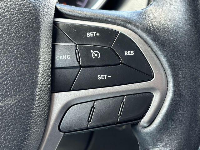 used 2021 Jeep Grand Cherokee car, priced at $27,315