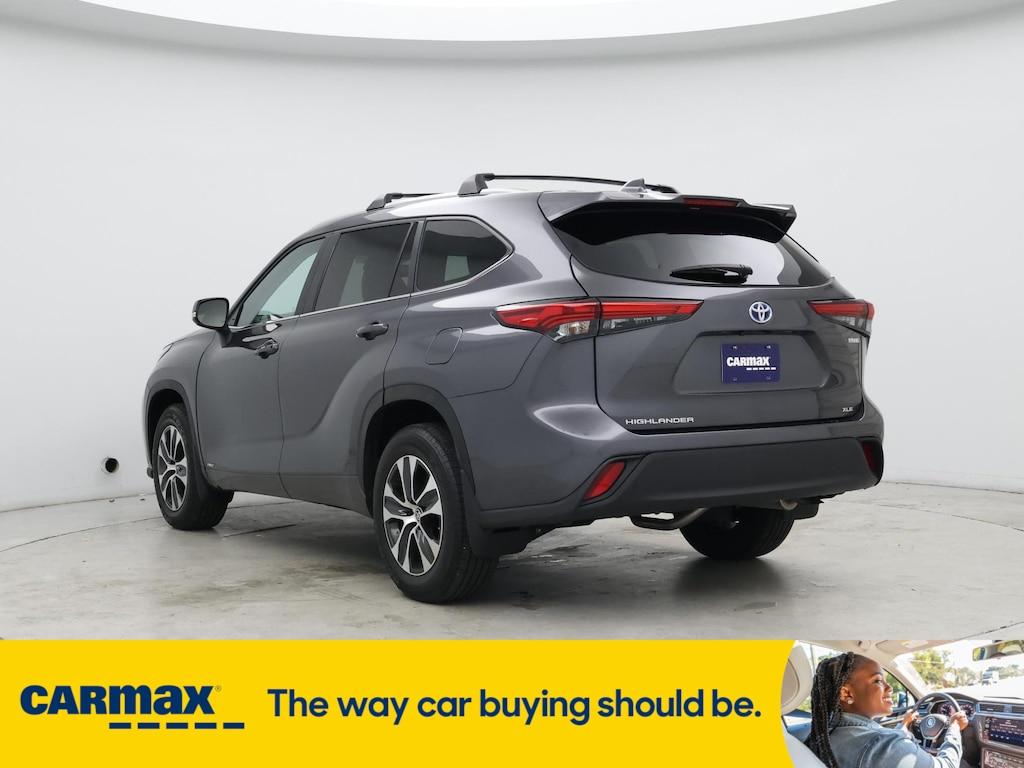 used 2023 Toyota Highlander Hybrid car, priced at $49,998