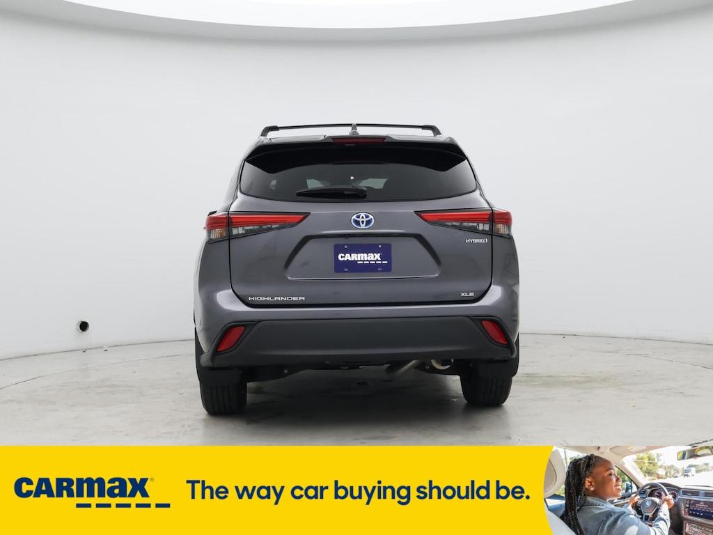 used 2023 Toyota Highlander Hybrid car, priced at $49,998