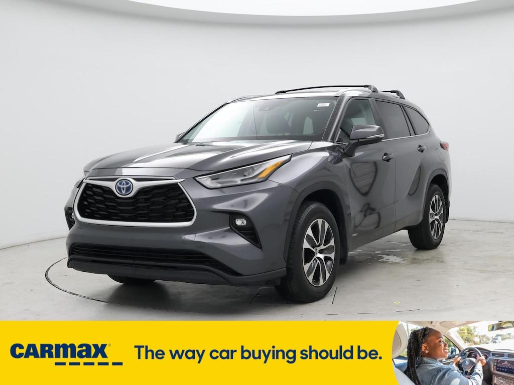 used 2023 Toyota Highlander Hybrid car, priced at $49,998