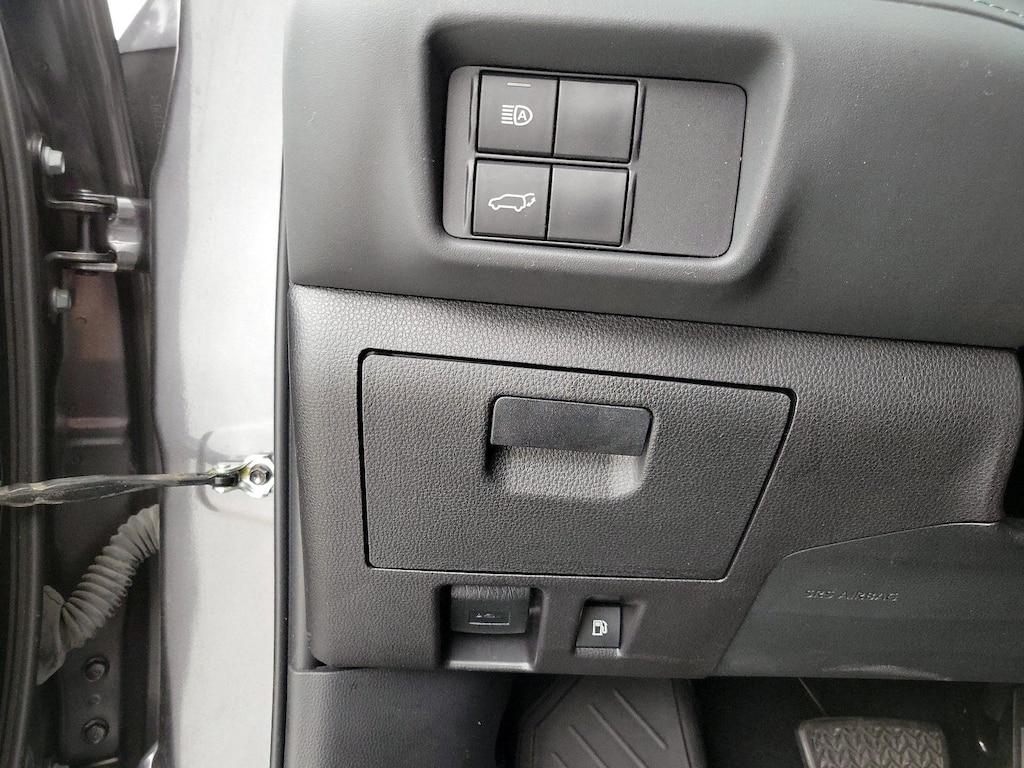 used 2022 Toyota Highlander car, priced at $35,998