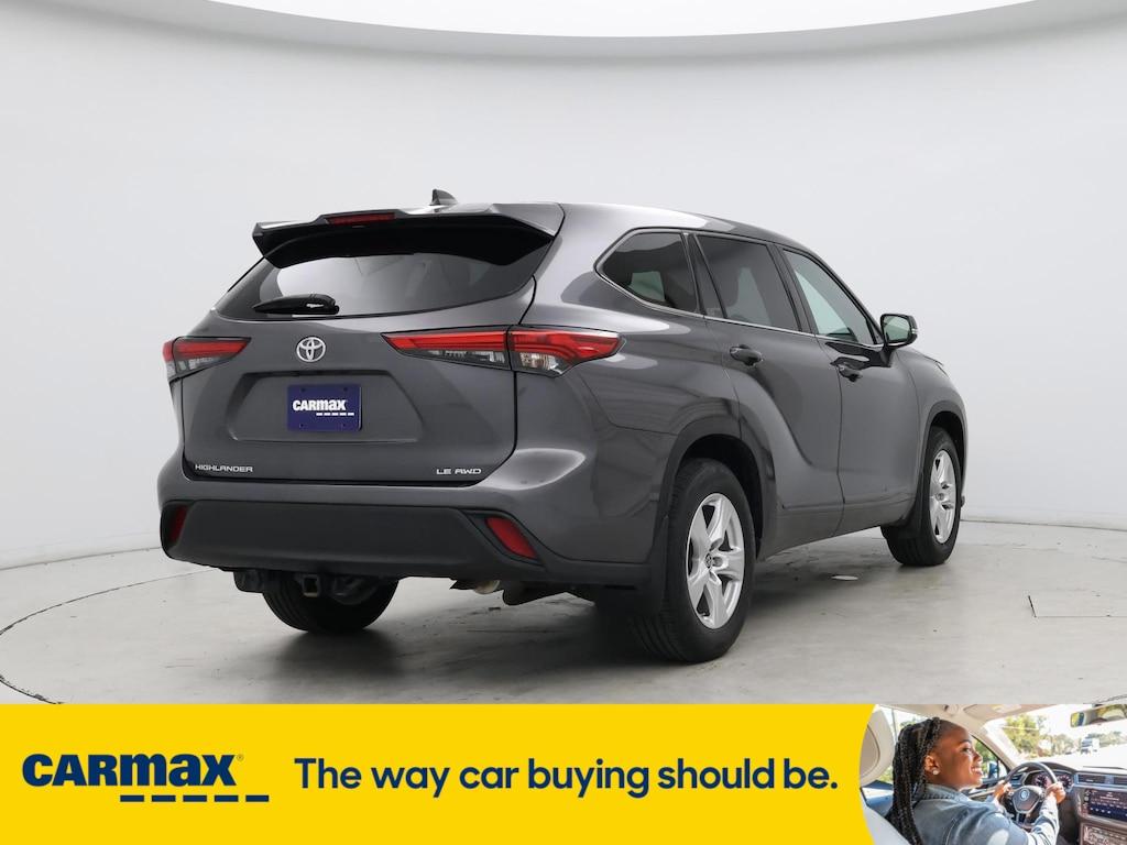 used 2022 Toyota Highlander car, priced at $35,998