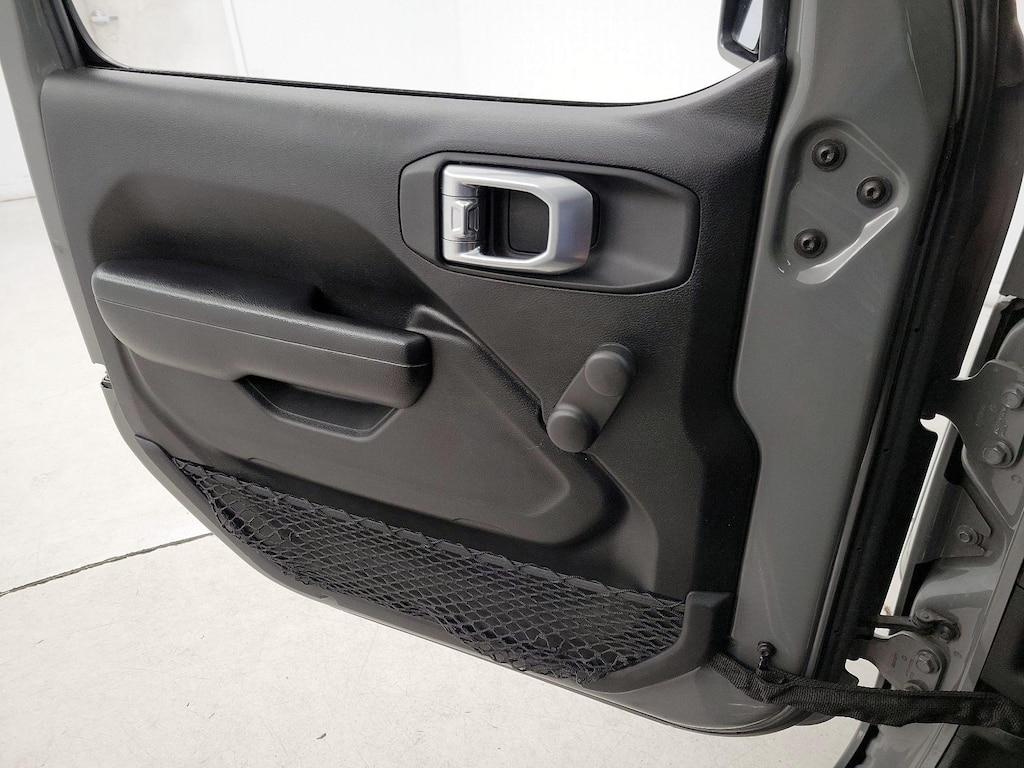 used 2021 Jeep Gladiator car, priced at $29,998