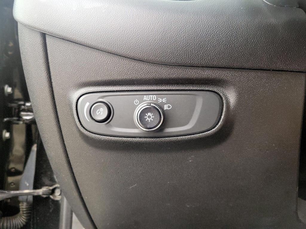 used 2022 Chevrolet Equinox car, priced at $18,998