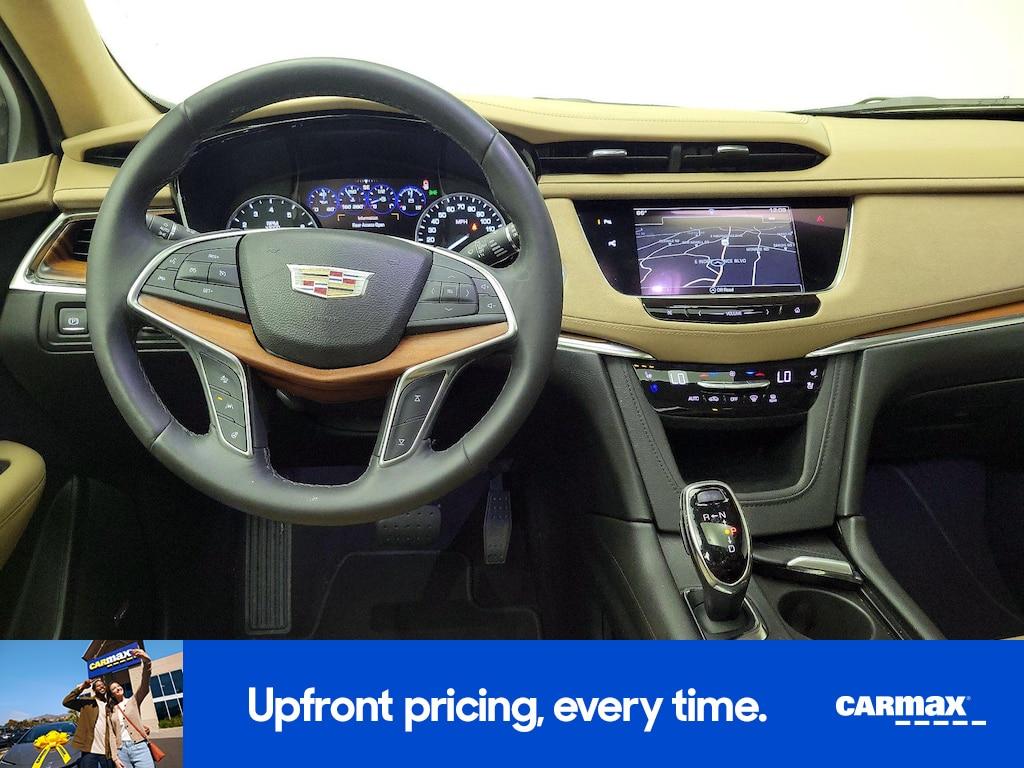 used 2017 Cadillac XT5 car, priced at $23,998