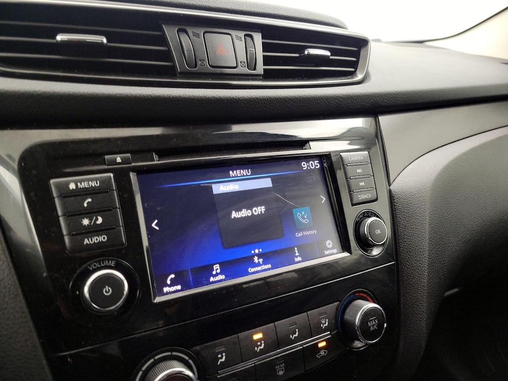 used 2020 Nissan Rogue Sport car, priced at $19,998