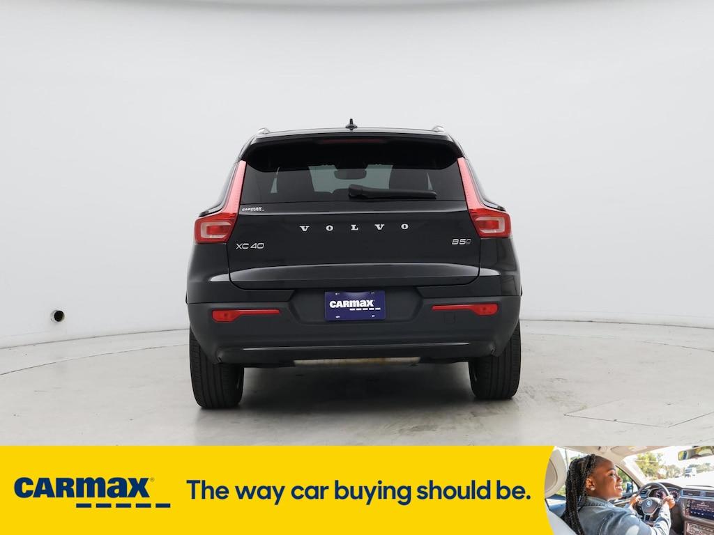 used 2024 Volvo XC40 car, priced at $31,998