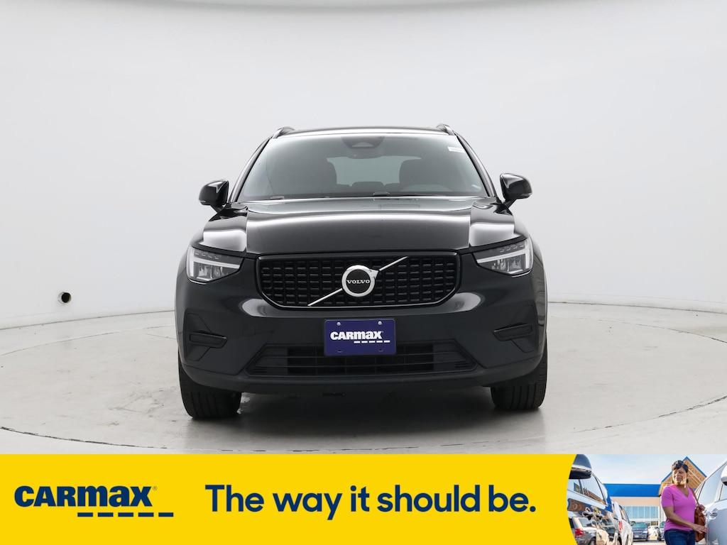 used 2024 Volvo XC40 car, priced at $31,998