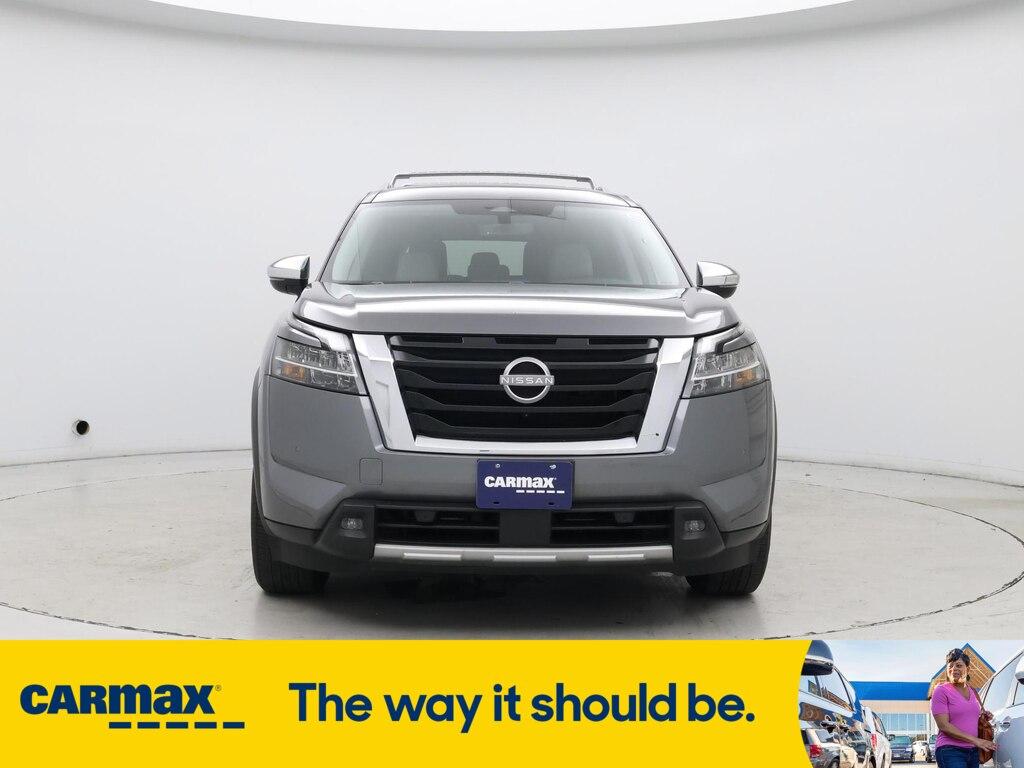 used 2023 Nissan Pathfinder car, priced at $32,998