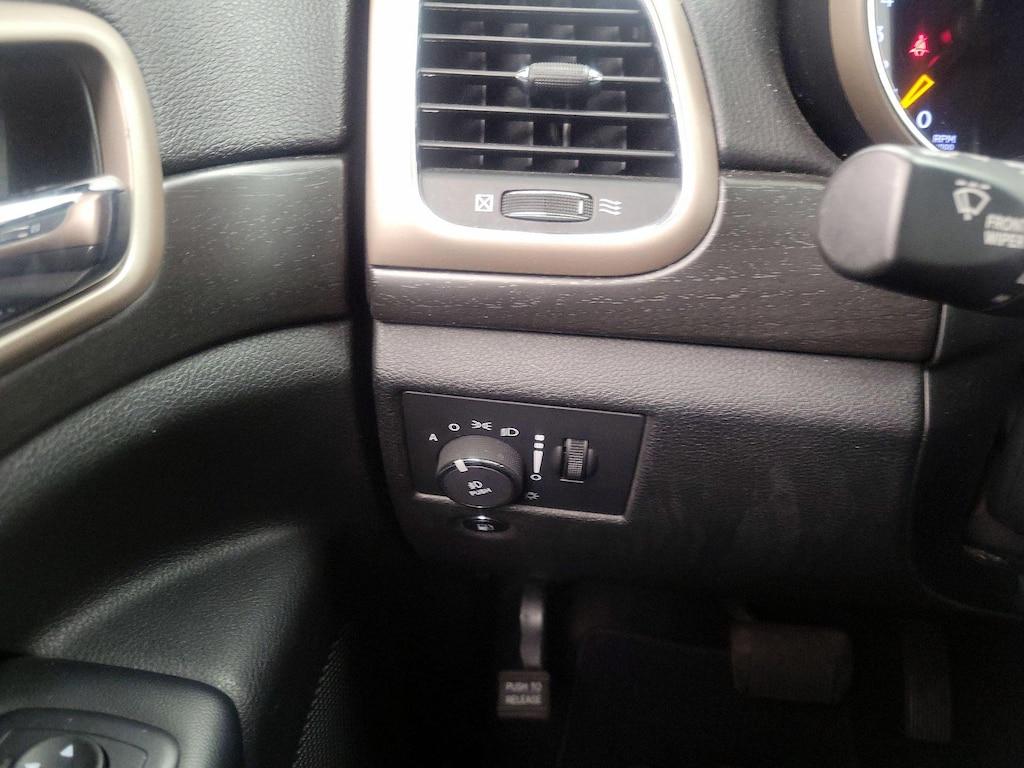 used 2016 Jeep Grand Cherokee car, priced at $18,998