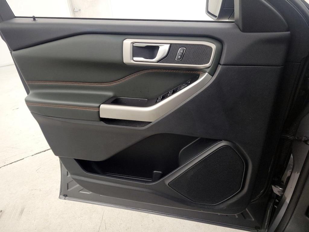 used 2022 Ford Explorer car, priced at $38,998