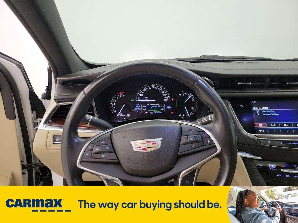 used 2017 Cadillac XT5 car, priced at $21,998