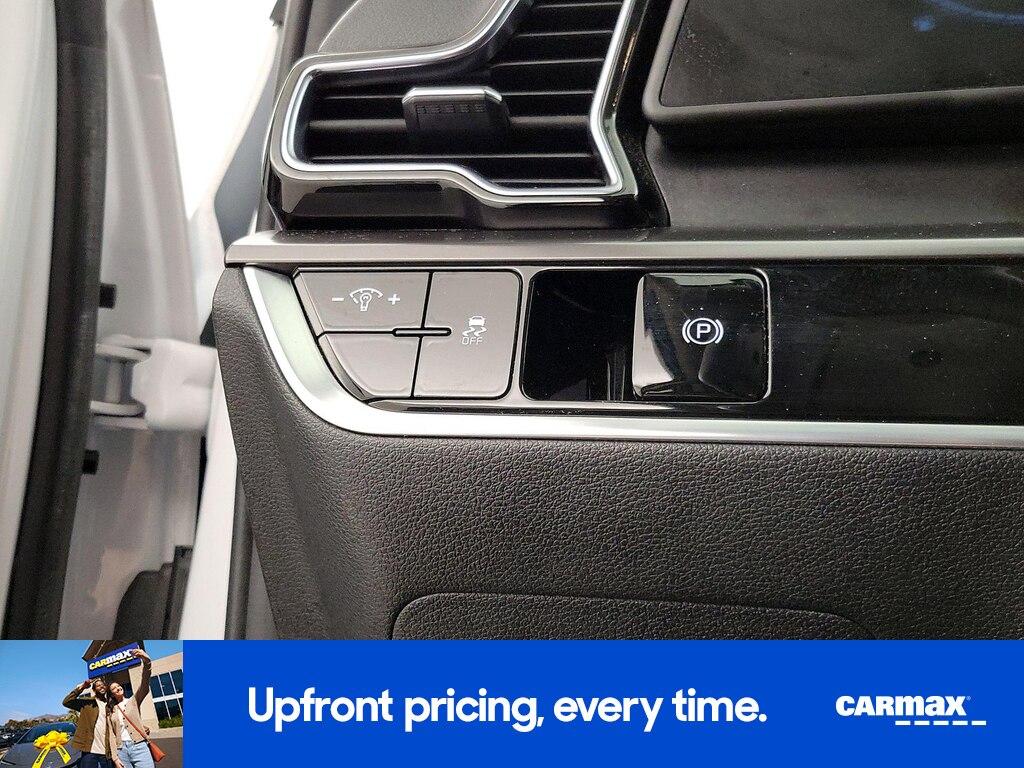 used 2023 Kia Sportage car, priced at $27,998