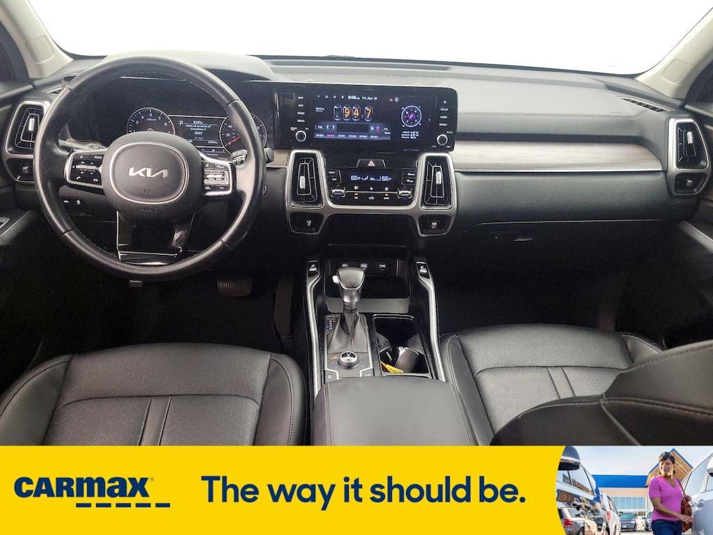 used 2022 Kia Sorento car, priced at $29,998