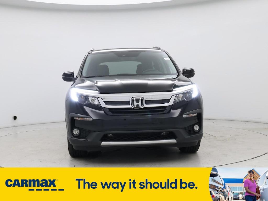 used 2022 Honda Pilot car, priced at $32,998