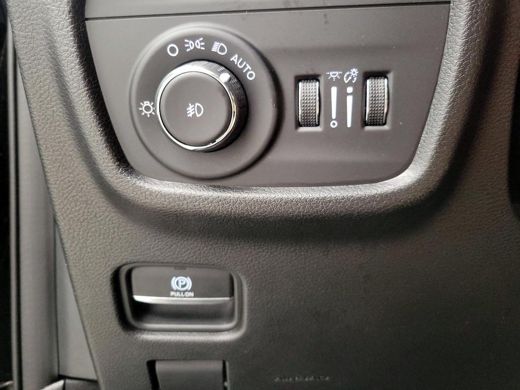 used 2022 Jeep Grand Cherokee car, priced at $33,998