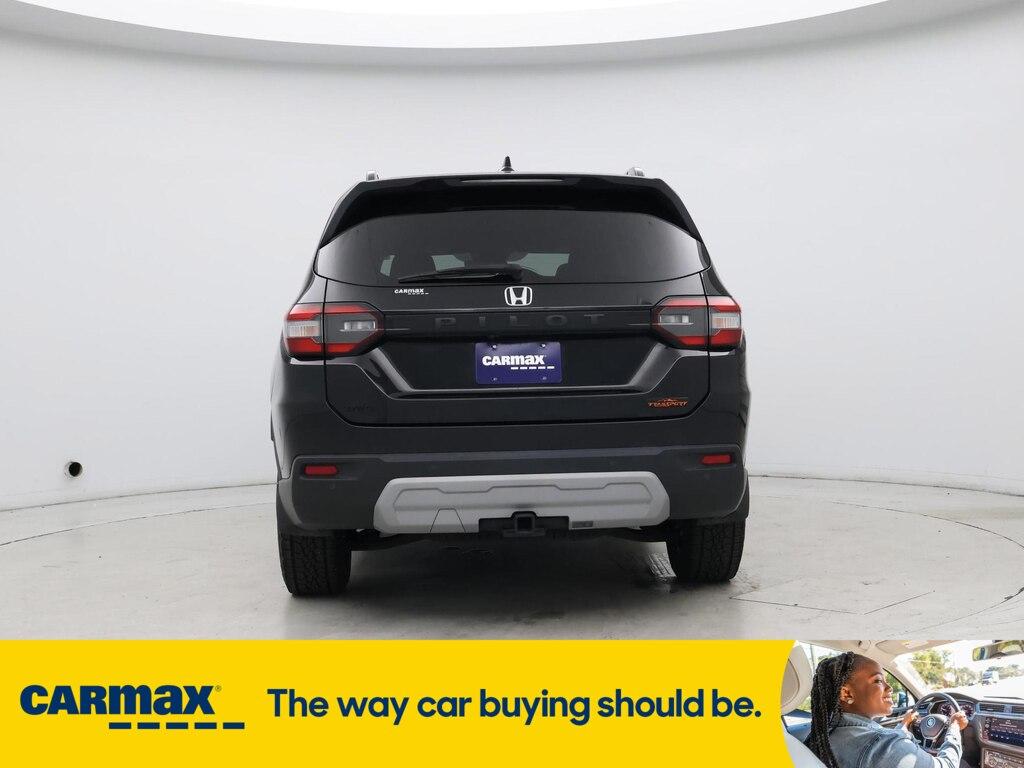 used 2023 Honda Pilot car, priced at $45,998