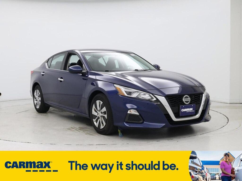 used 2019 Nissan Altima car, priced at $19,998
