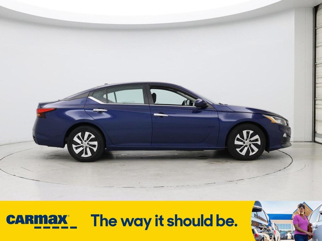 used 2019 Nissan Altima car, priced at $18,998
