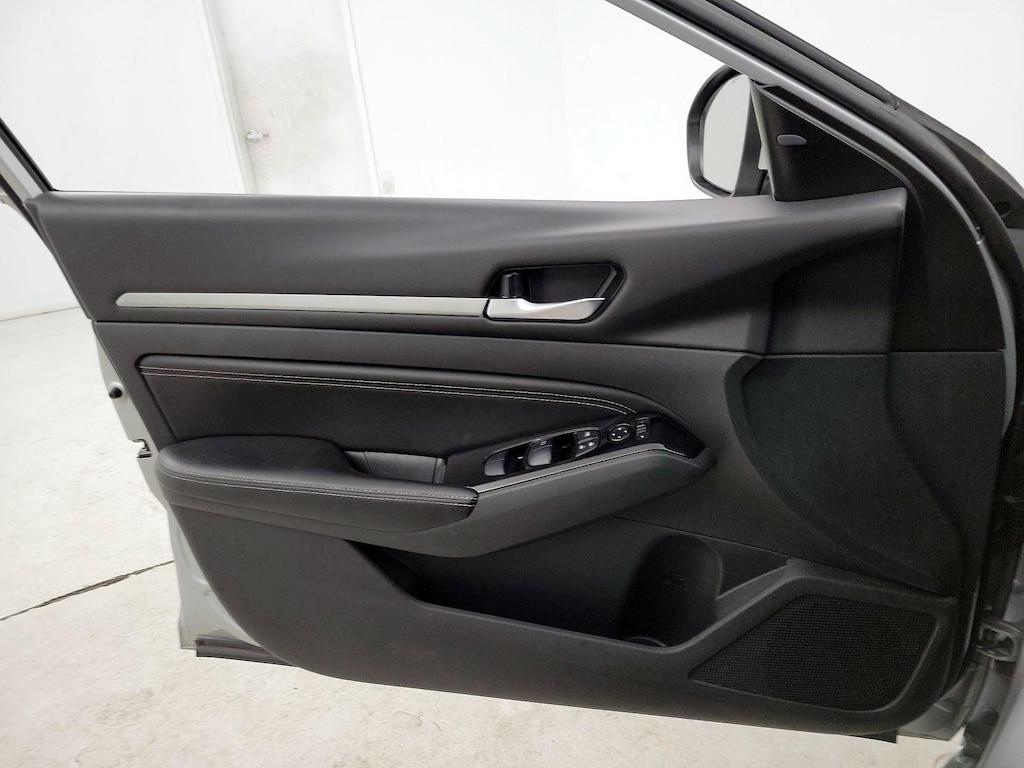 used 2023 Nissan Altima car, priced at $22,998