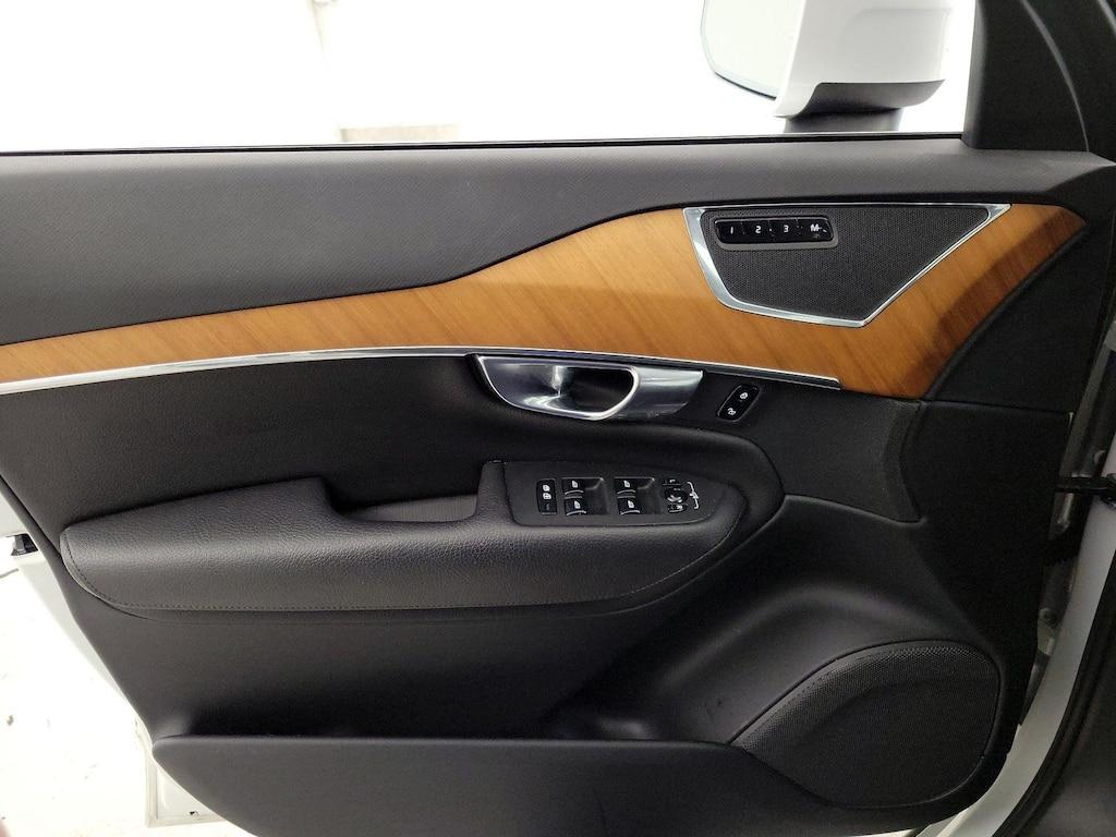 used 2021 Volvo XC90 Recharge Plug-In Hybrid car, priced at $38,998