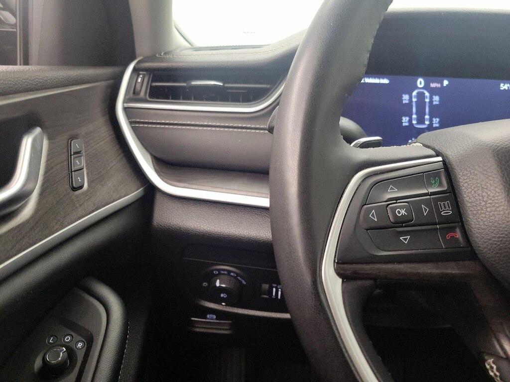 used 2023 Jeep Grand Cherokee L car, priced at $33,998