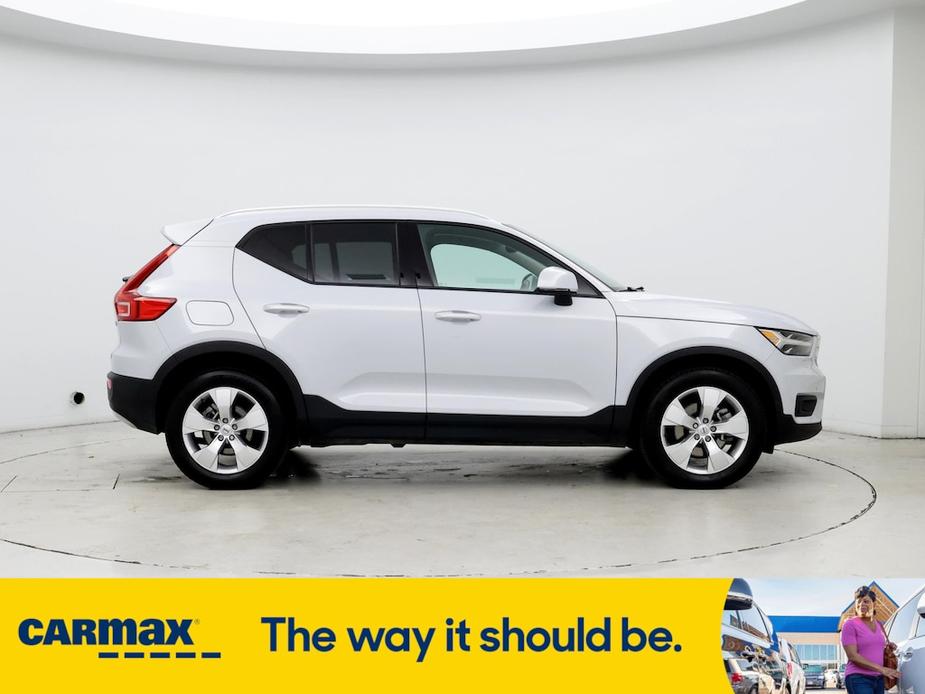 used 2021 Volvo XC40 car, priced at $29,998