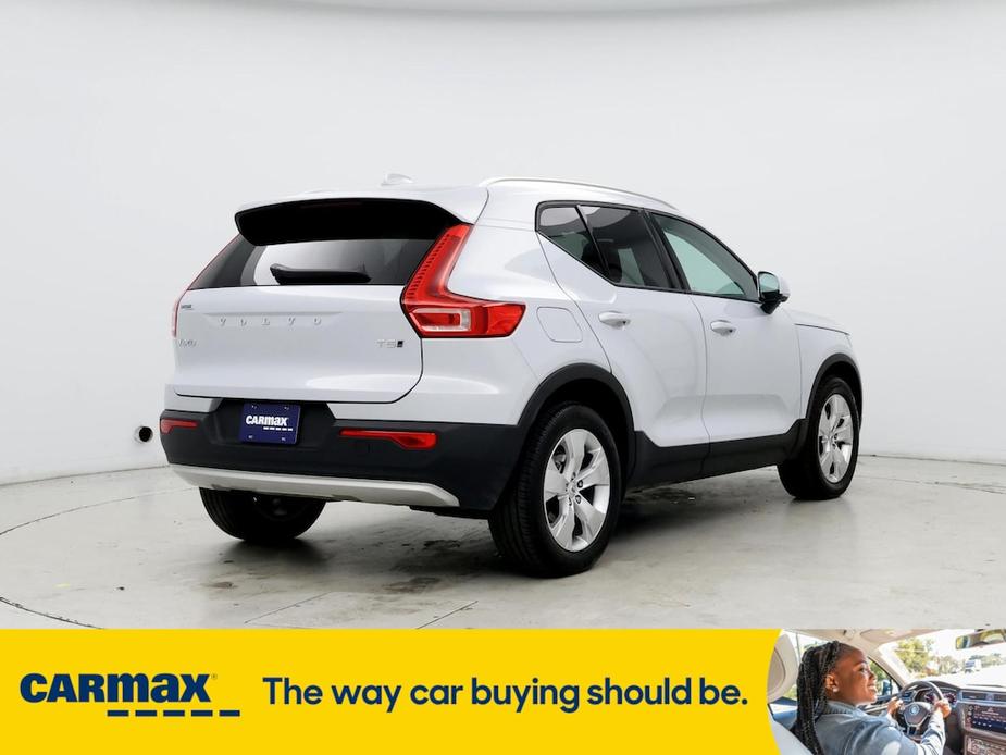 used 2021 Volvo XC40 car, priced at $29,998